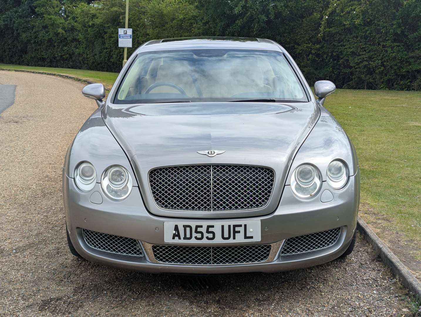 <p>2006 BENTLEY CONTINENTAL FLYING SPUR AUTO</p>