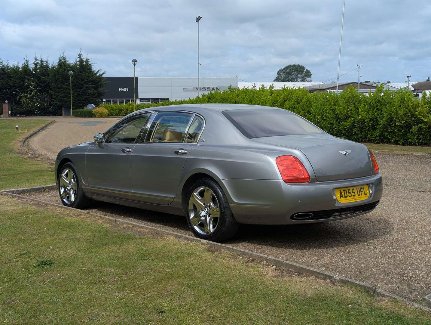 <p>2006 BENTLEY CONTINENTAL FLYING SPUR AUTO</p>