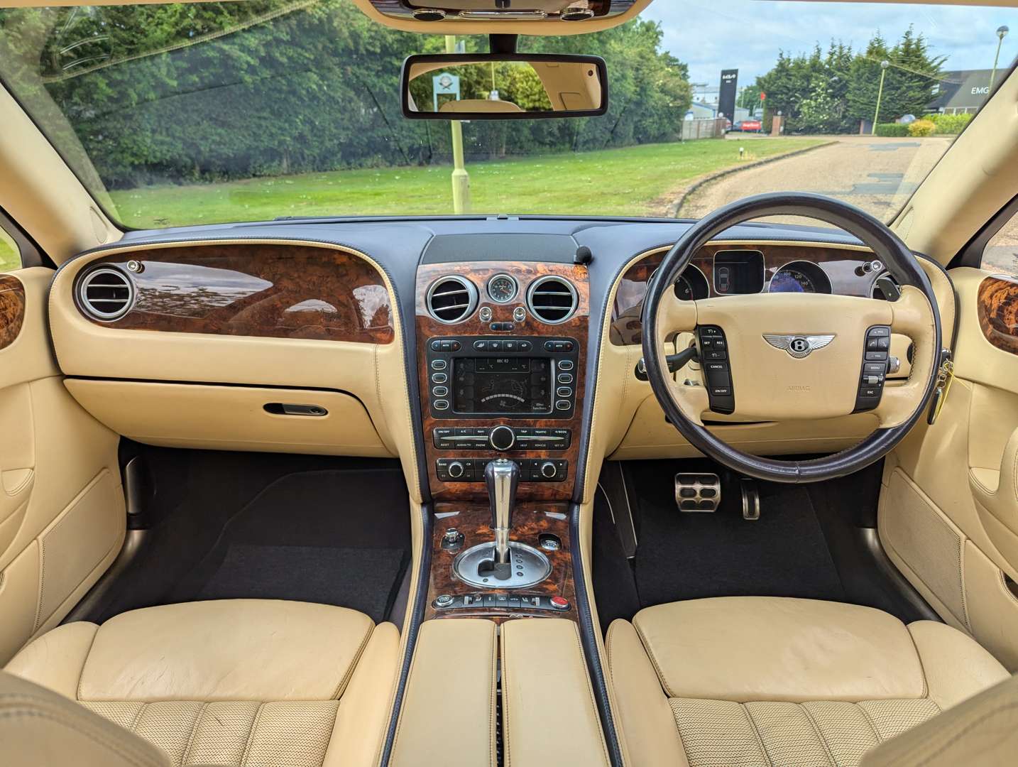 <p>2006 BENTLEY CONTINENTAL FLYING SPUR AUTO</p>