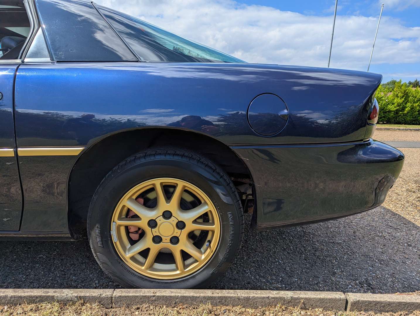 <p>2001 CHEVROLET CAMARO Z28 V8 LHD AUTO</p>