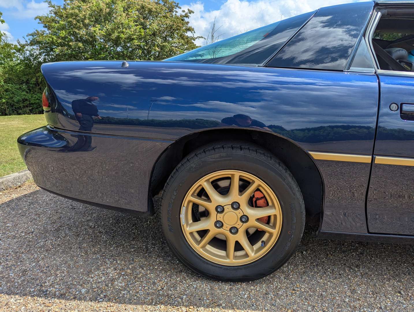 <p>2001 CHEVROLET CAMARO Z28 V8 LHD AUTO</p>