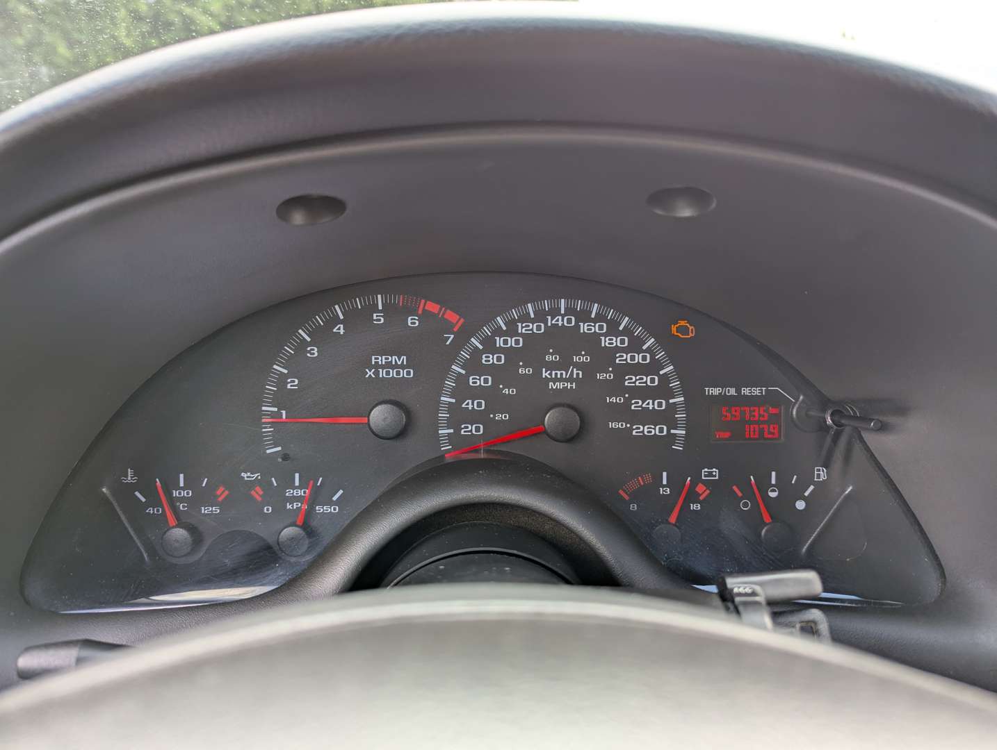 <p>2001 CHEVROLET CAMARO Z28 V8 LHD AUTO</p>