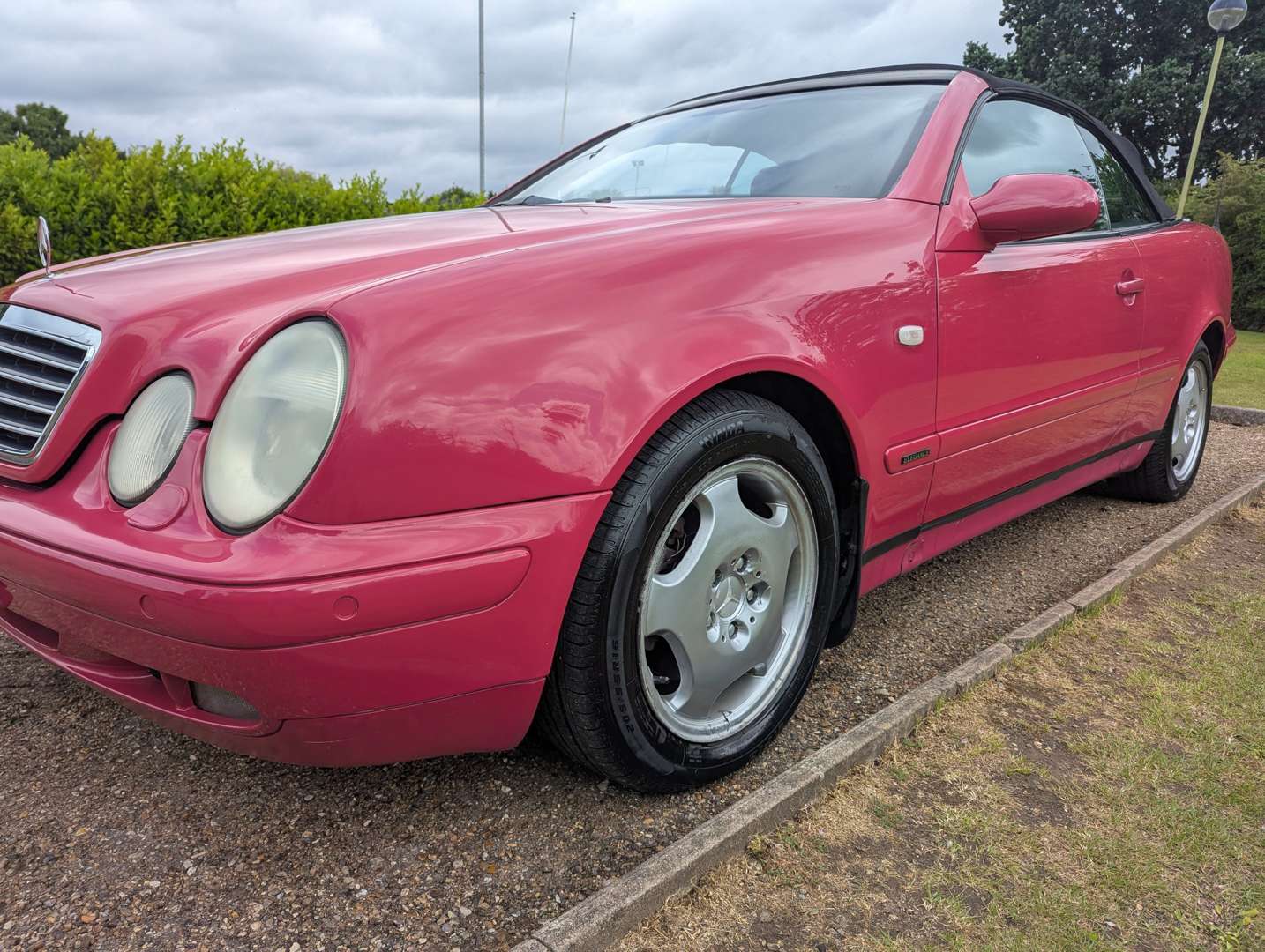<p>1999 MERCEDES CLK 320 ELEGANCE AUTO</p>