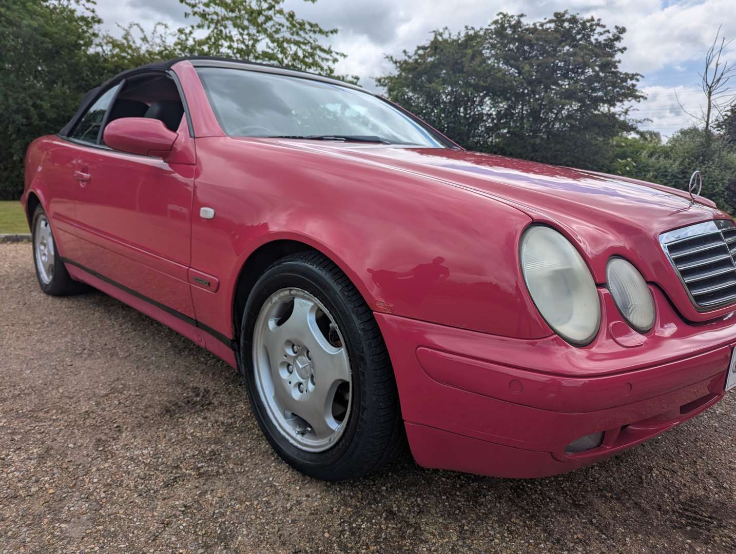 <p>1999 MERCEDES CLK 320 ELEGANCE AUTO</p>