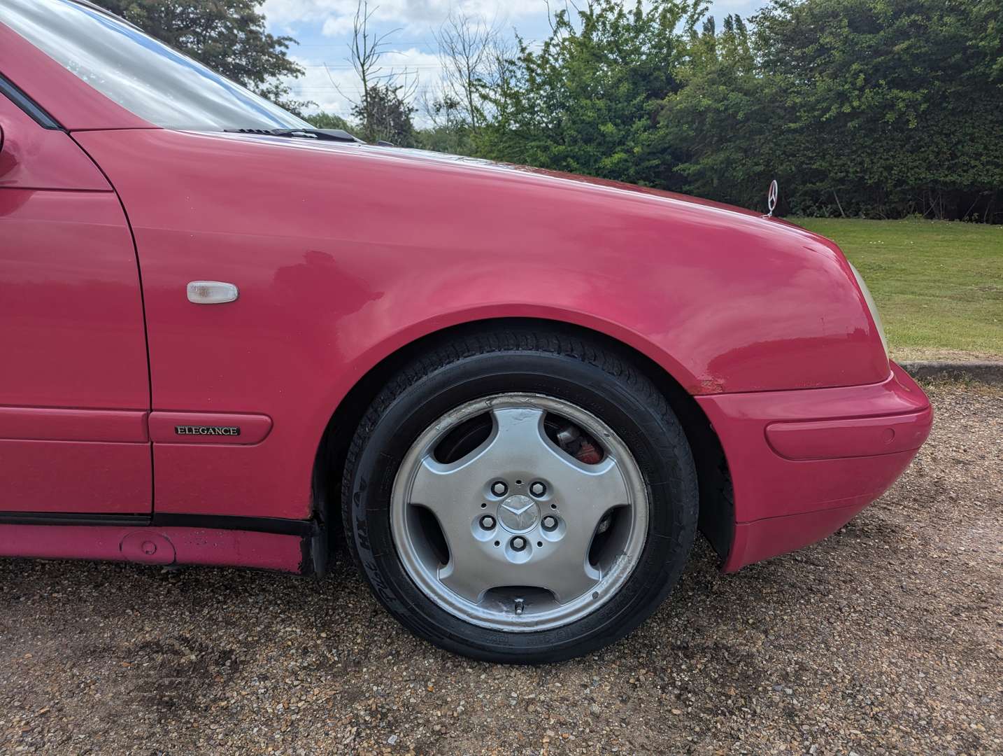 <p>1999 MERCEDES CLK 320 ELEGANCE AUTO</p>