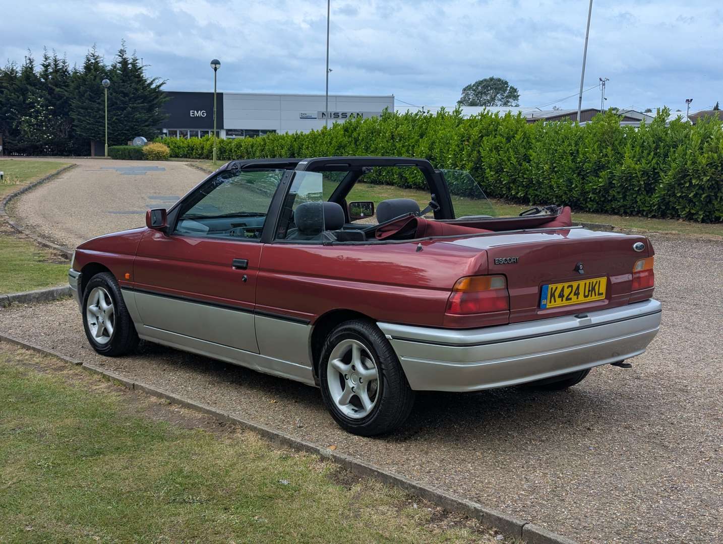<p>1993 FORD ESCORT DASH CONVERTIBLE</p>
