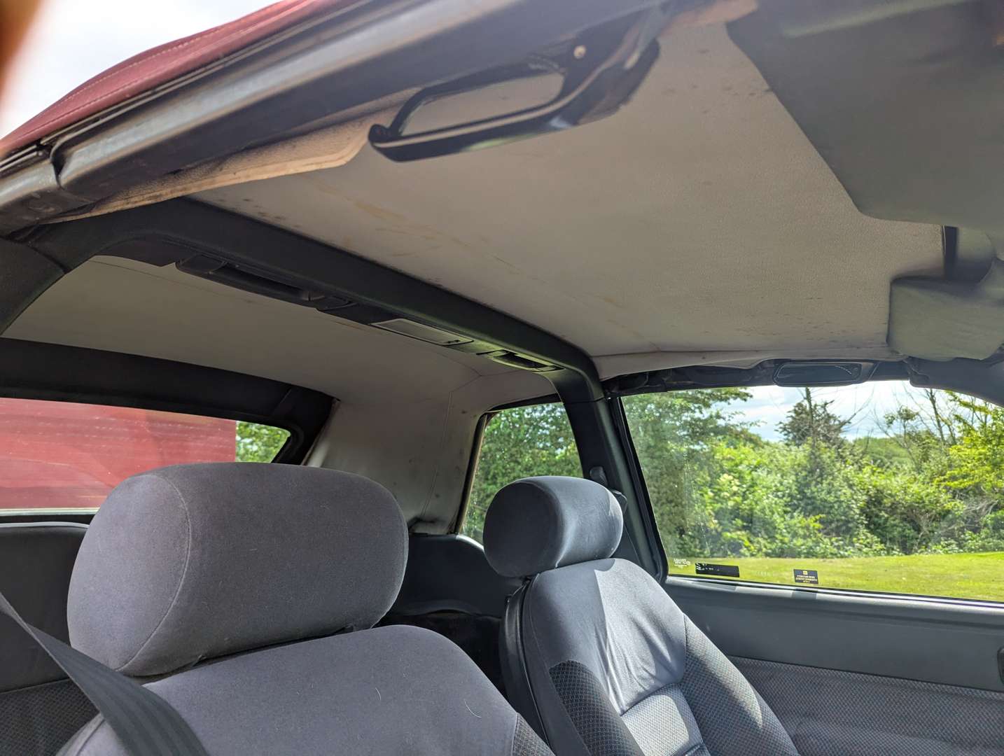 <p>1993 FORD ESCORT DASH CONVERTIBLE</p>