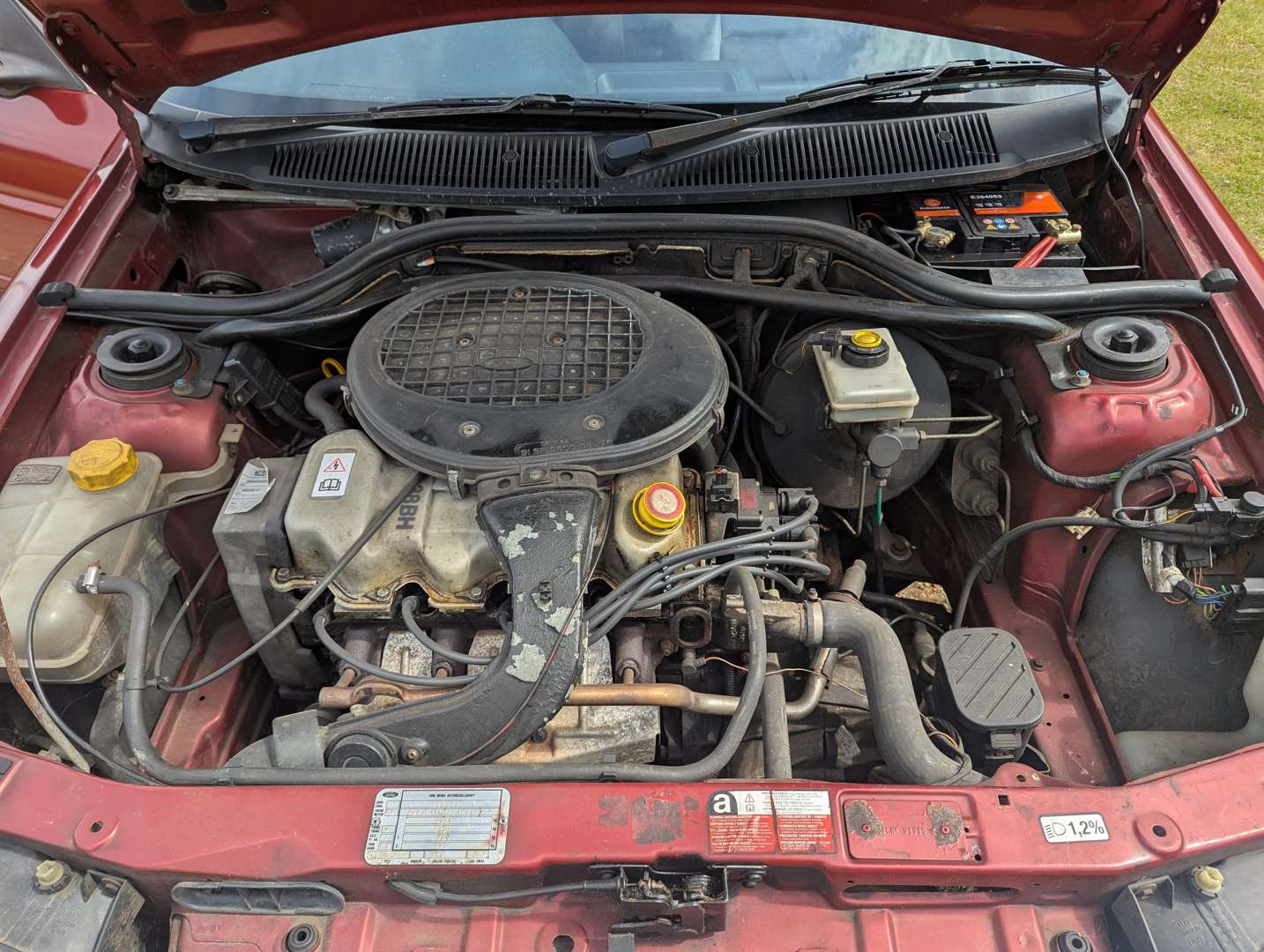 <p>1993 FORD ESCORT DASH CONVERTIBLE</p>