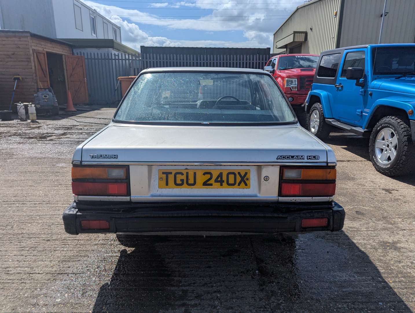 <p>1982 TRIUMPH ACCLAIM HLS</p>