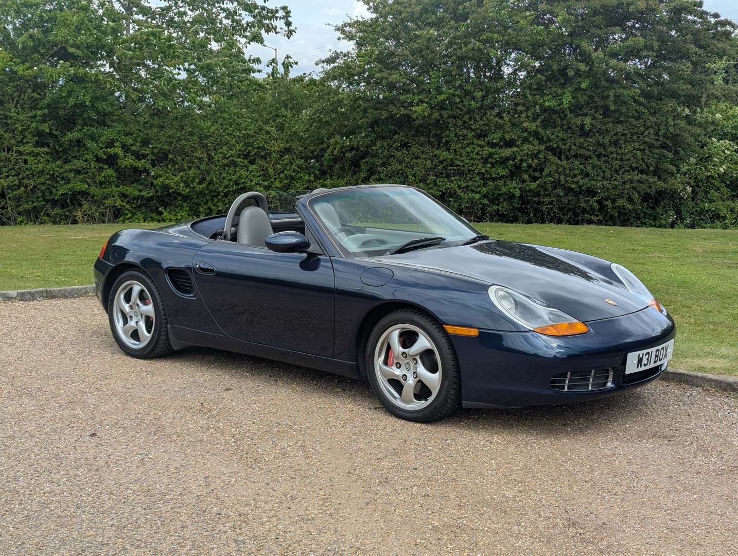 <p>2000 PORSCHE BOXSTER 3.2S</p>