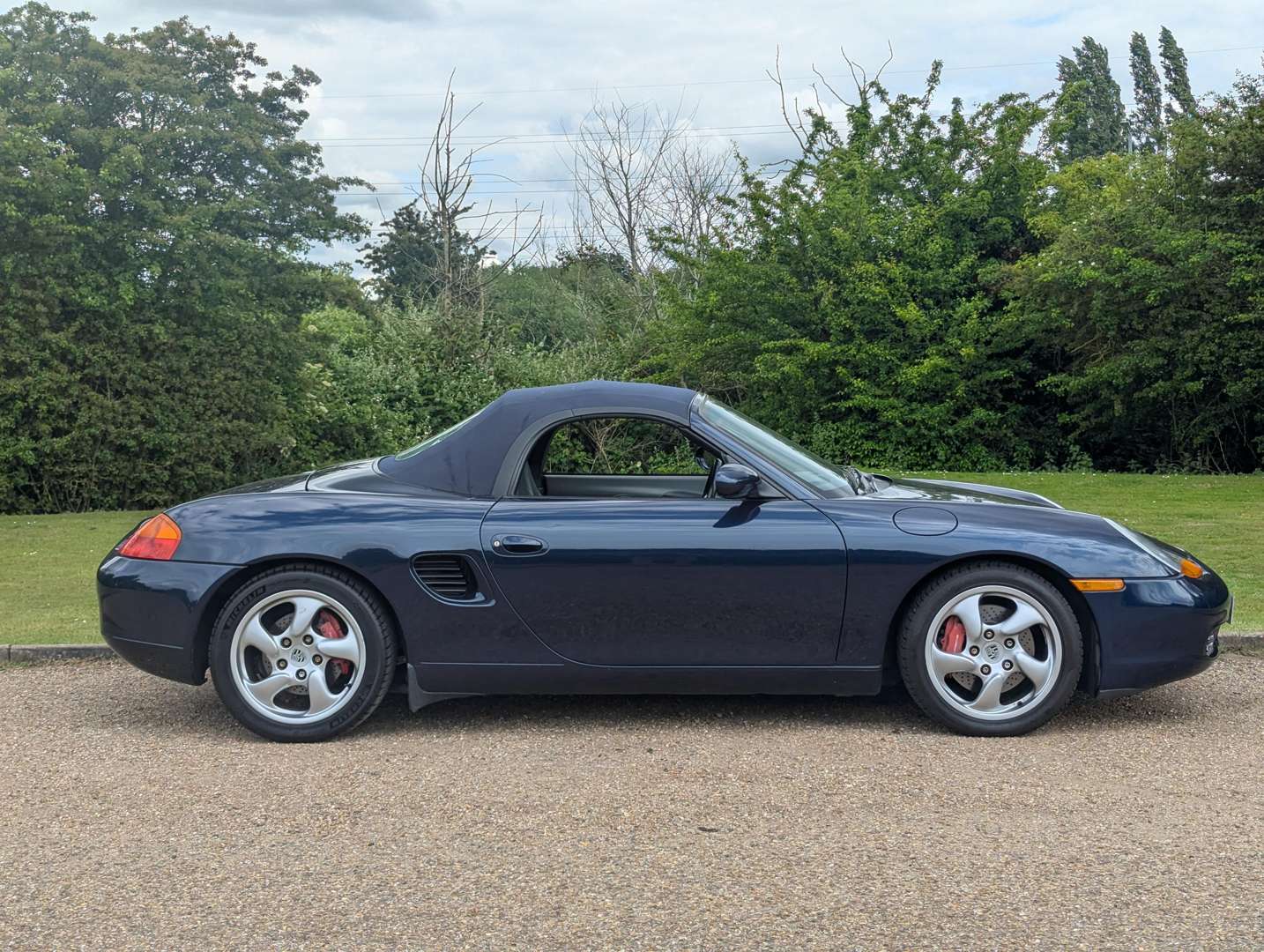 <p>2000 PORSCHE BOXSTER 3.2S</p>