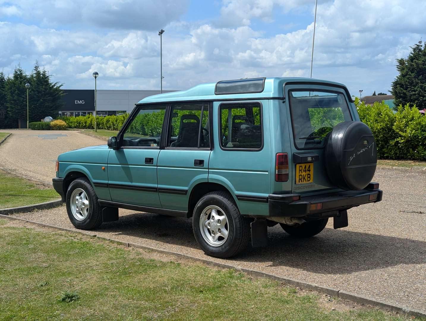 <p>1997 LAND ROVER DISCOVERY 2.5TDI AUTO ONE REGISTERED OWNER</p>