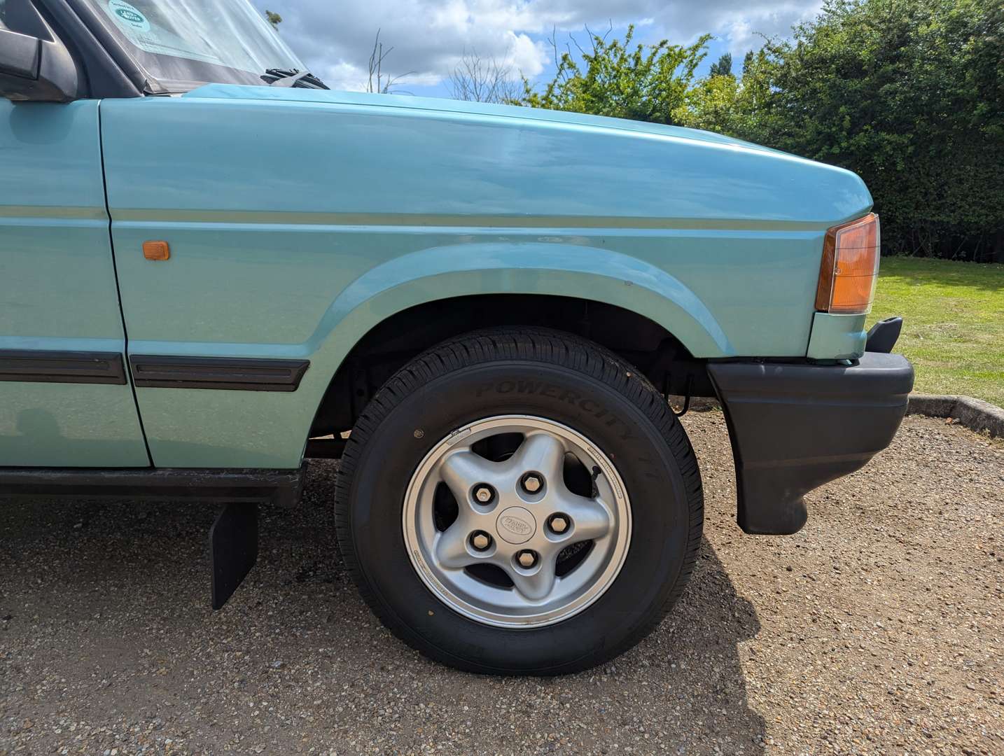 <p>1997 LAND ROVER DISCOVERY 2.5TDI AUTO ONE REGISTERED OWNER</p>