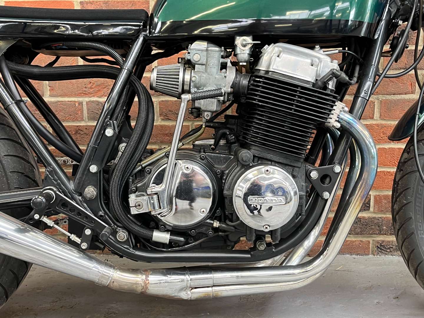<p>1977 HONDA CB750</p>