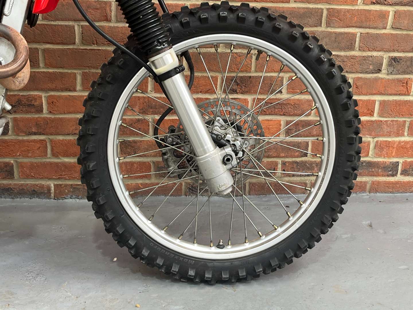 <p>2003 HONDA XR400R</p>