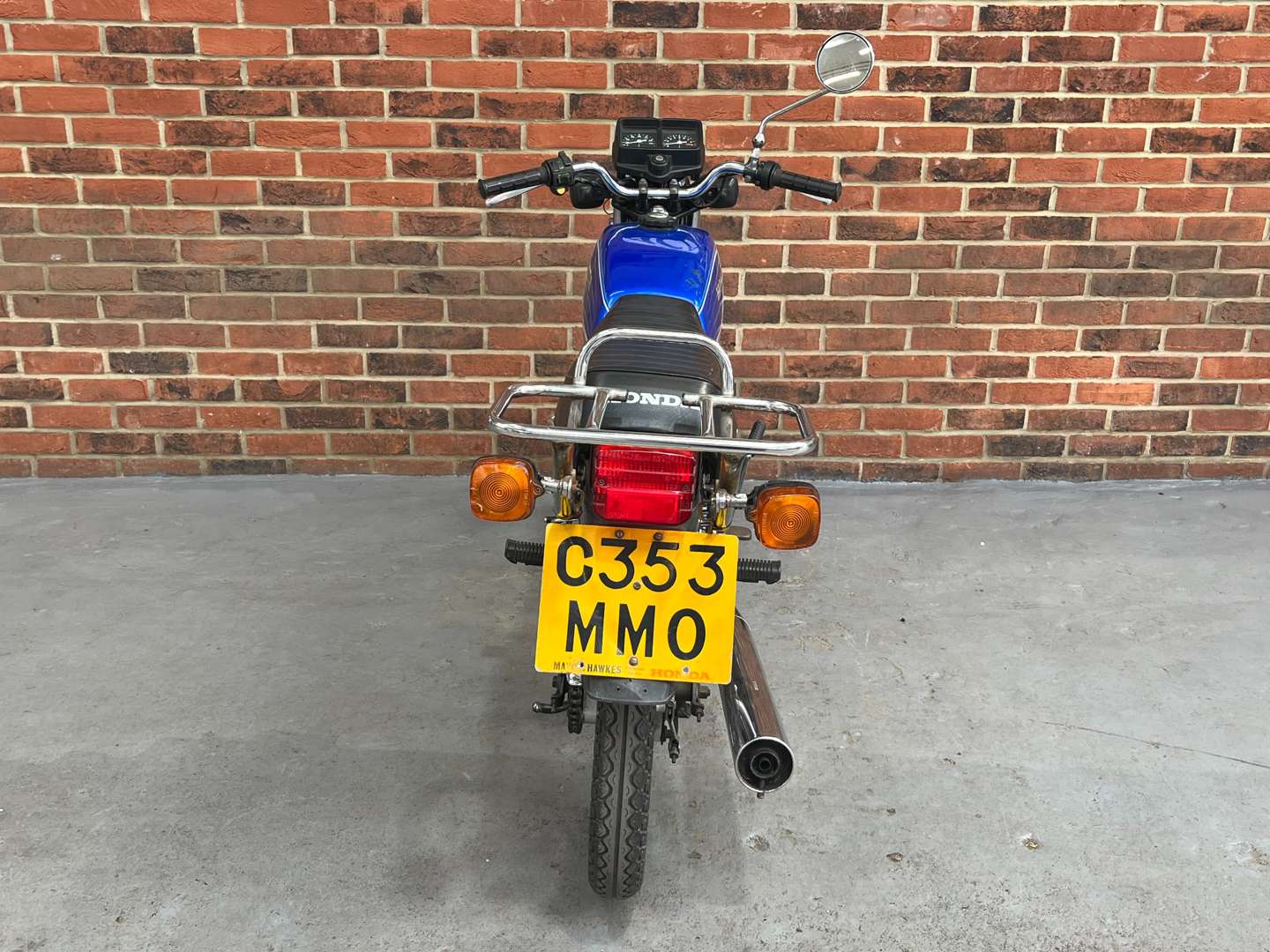 <p>1985 HONDA H100S</p>