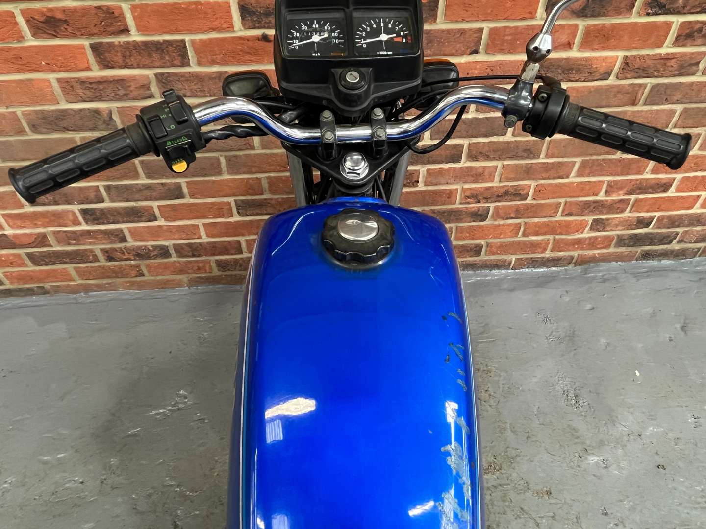 <p>1985 HONDA H100S</p>