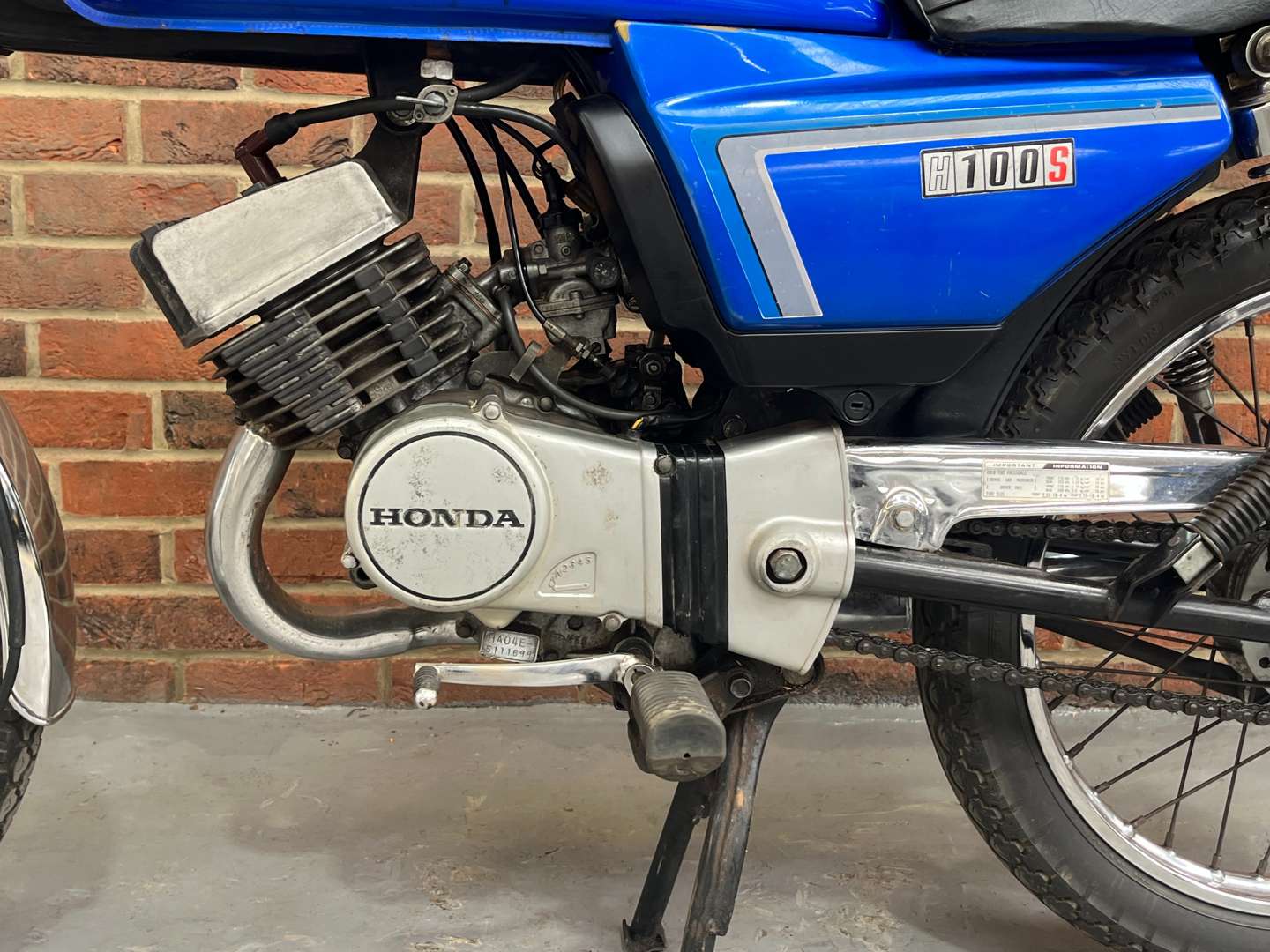 <p>1985 HONDA H100S</p>