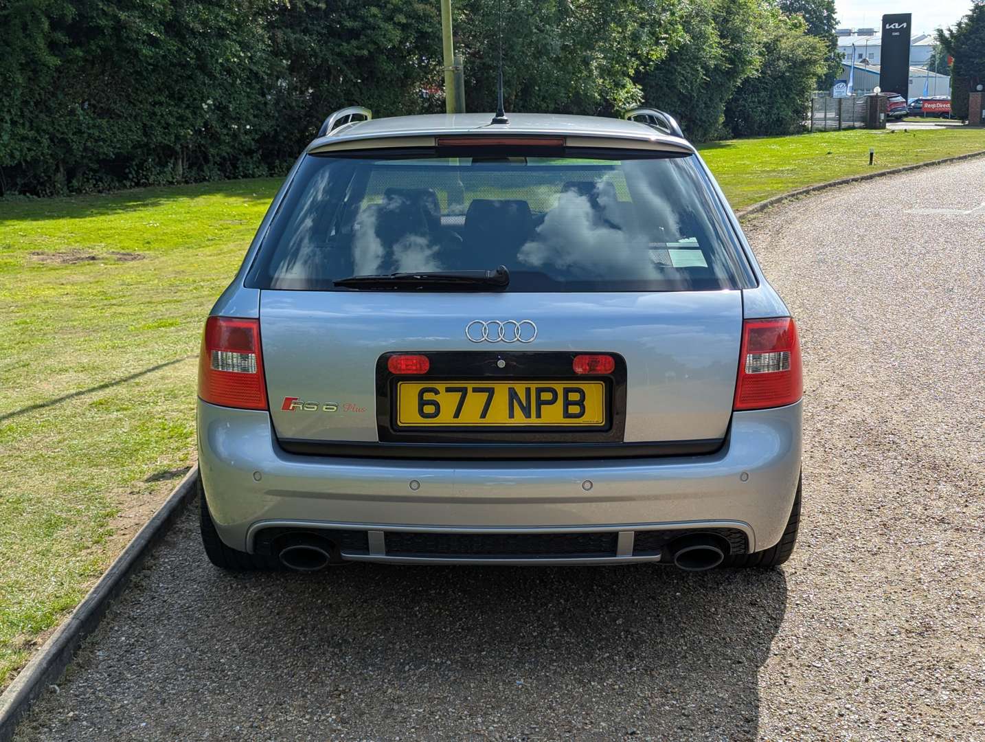 <p>2004 AUDI RS6 QUATTRO ESTATE AUTO</p>