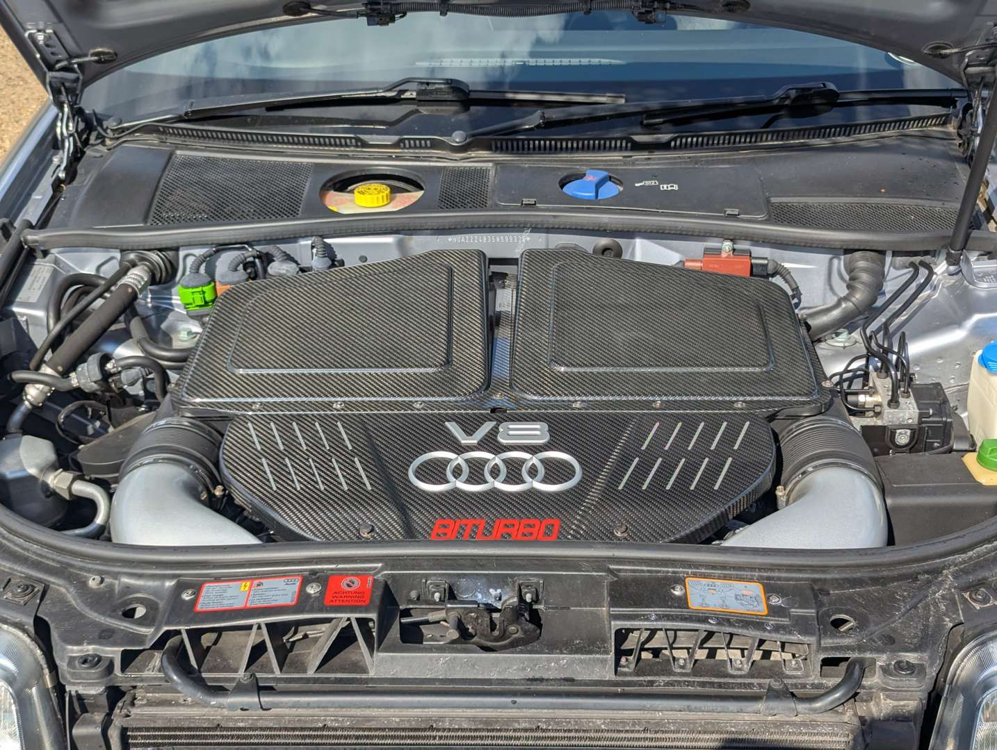 <p>2004 AUDI RS6 QUATTRO ESTATE AUTO</p>