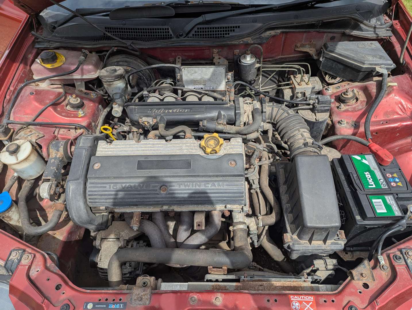 <p>2004 MG ZS</p>
