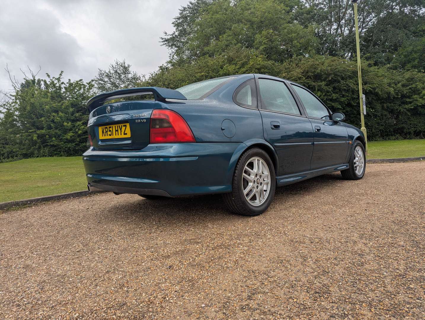 <p>2001 VAUXHALL VECTRA SRI V6</p>