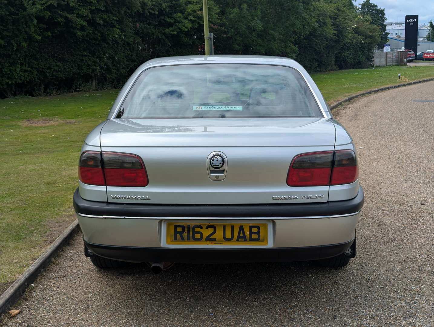 <p>1997 VAUXHALL OMEGA 2.5 V6 CD AUTO</p>