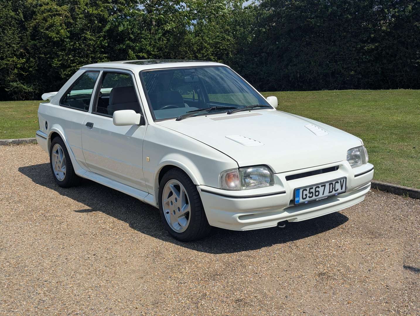 <p>1990 FORD ESCORT RS TURBO</p>