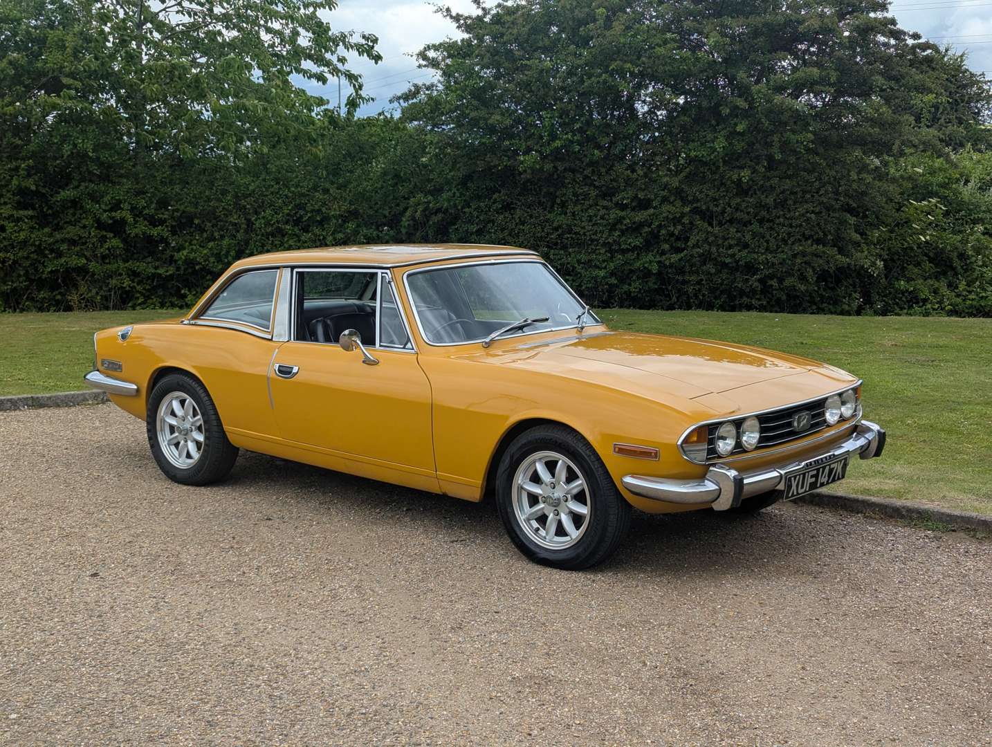 <p>1972 TRIUMPH STAG</p>