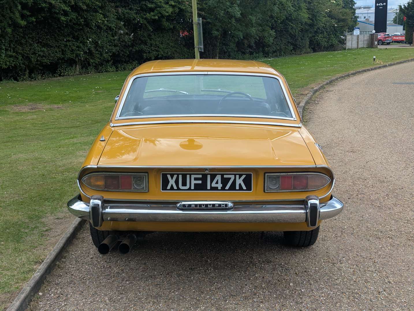 <p>1972 TRIUMPH STAG</p>