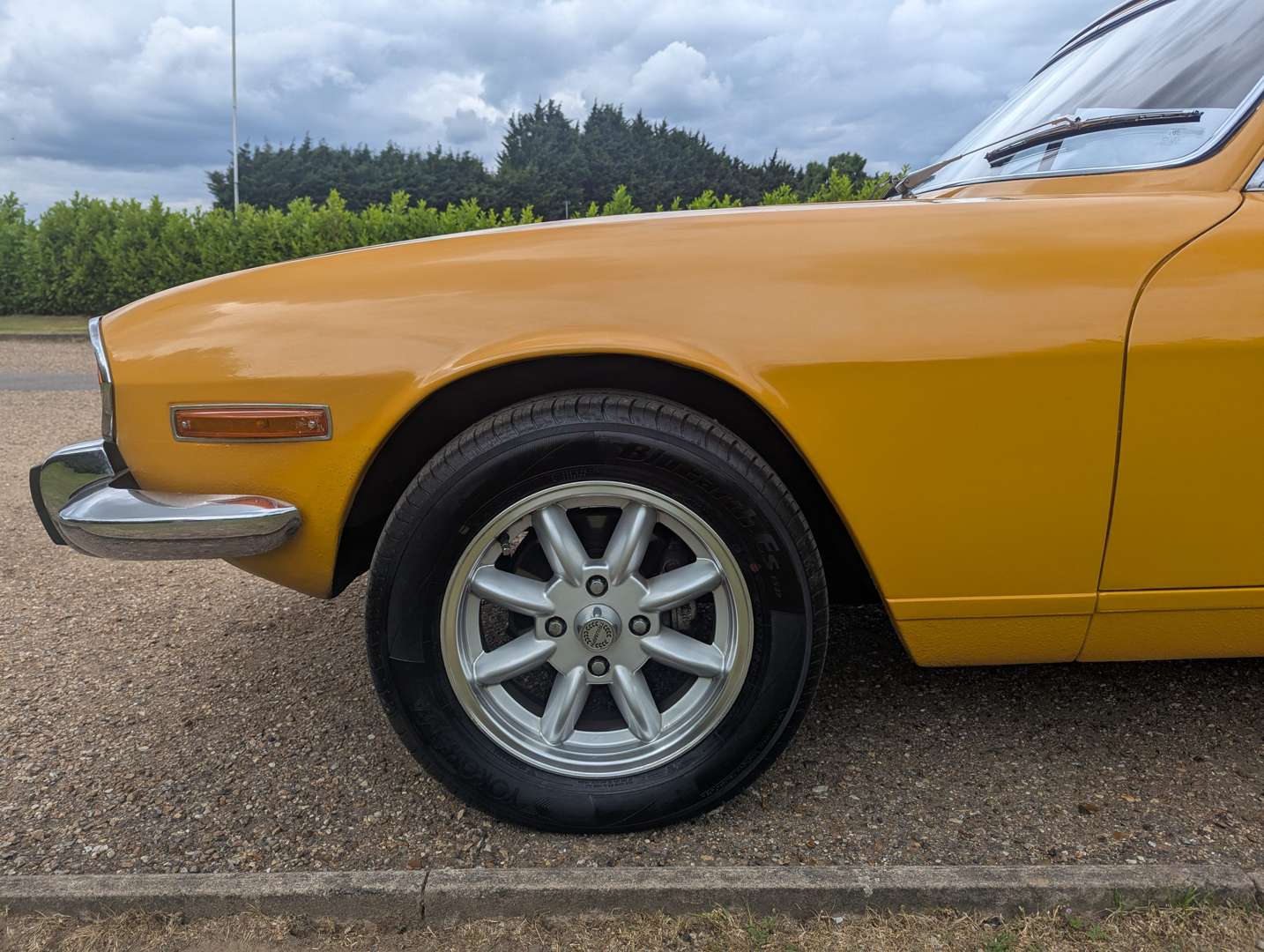 <p>1972 TRIUMPH STAG</p>