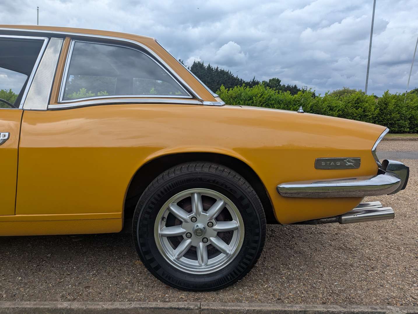 <p>1972 TRIUMPH STAG</p>