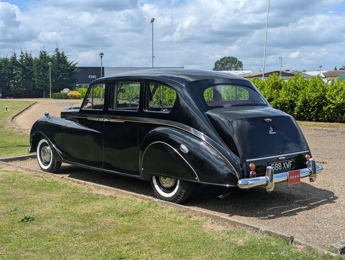 <p>1955 AUSTIN PRINCESS DM4 LIMOUSINE</p>