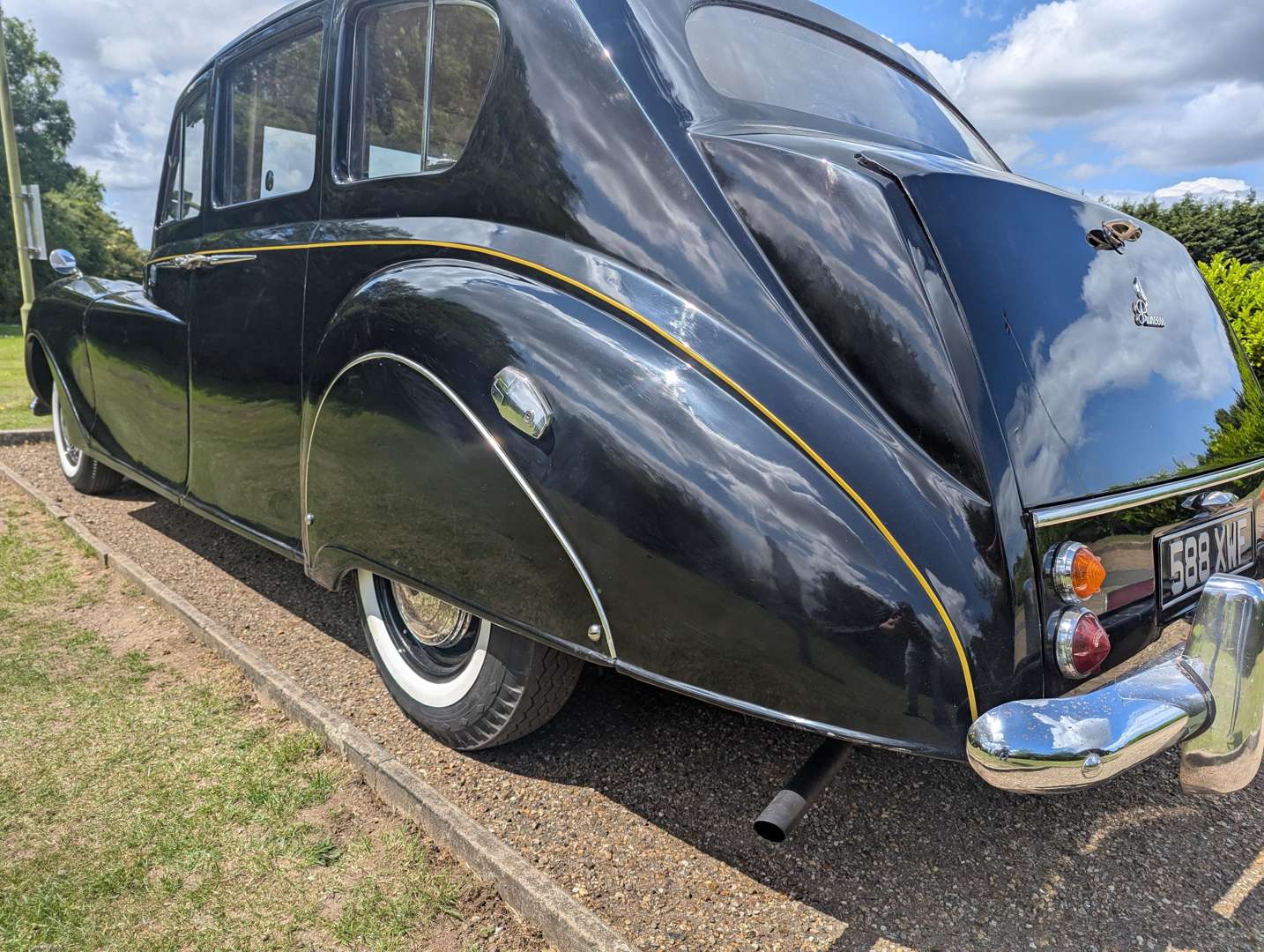 <p>1955 AUSTIN PRINCESS DM4 LIMOUSINE</p>