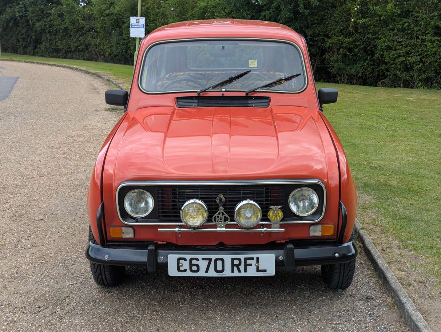 <p>1986 RENAULT 4 GTL</p>