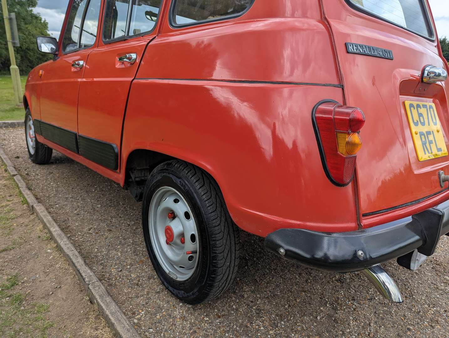 <p>1986 RENAULT 4 GTL</p>