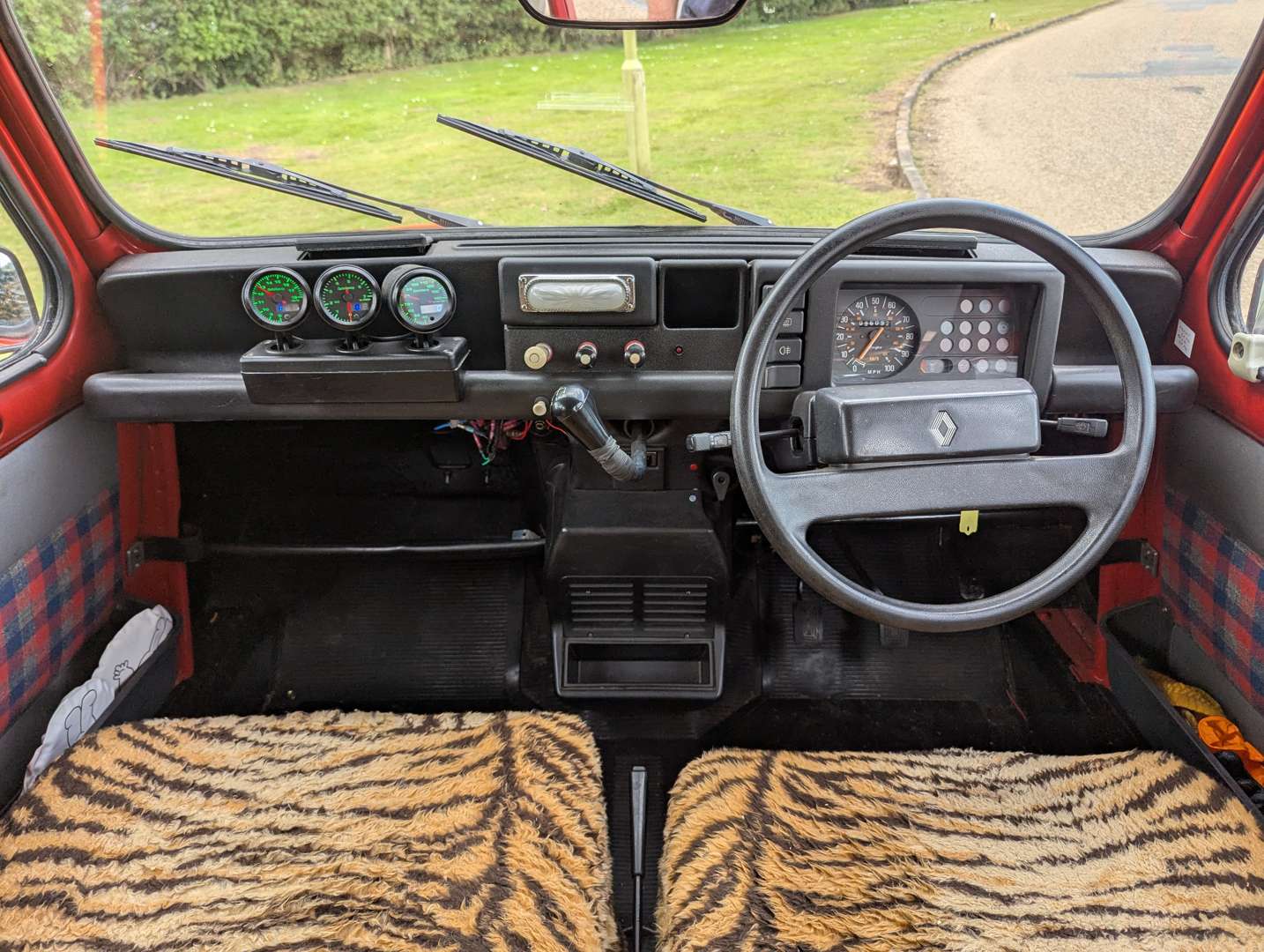 <p>1986 RENAULT 4 GTL</p>