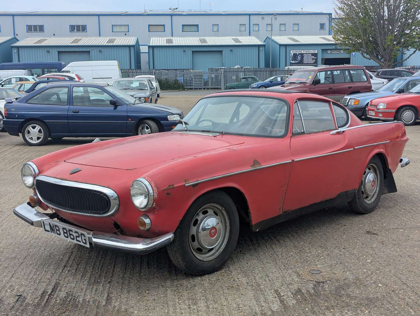<p>1969 VOLVO P1800</p>