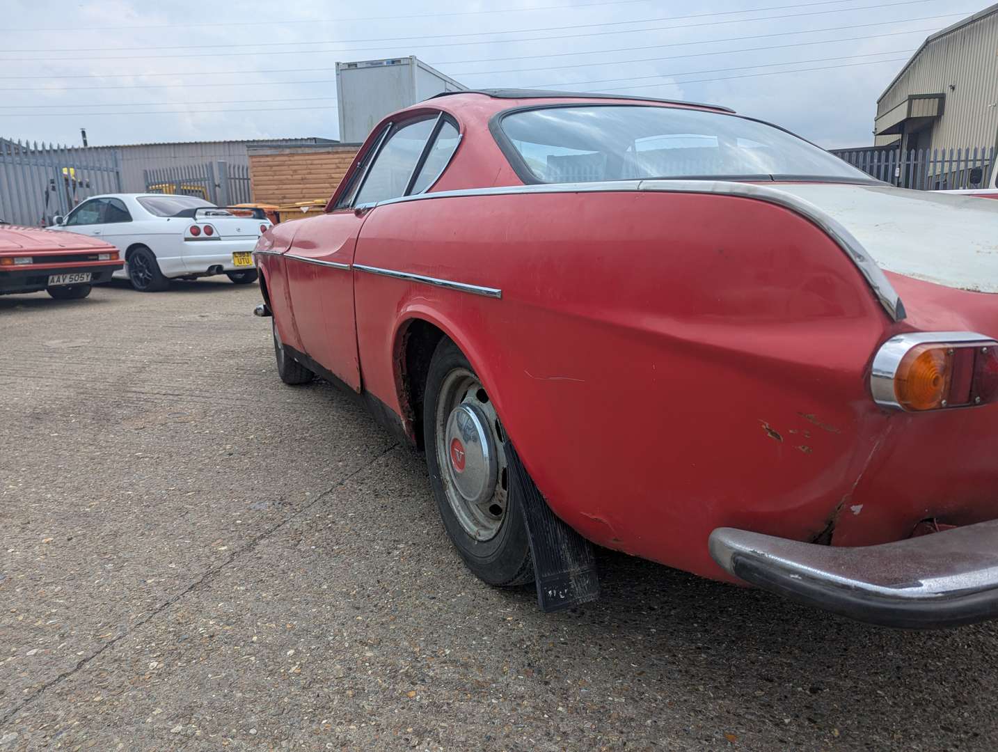 <p>1969 VOLVO P1800</p>