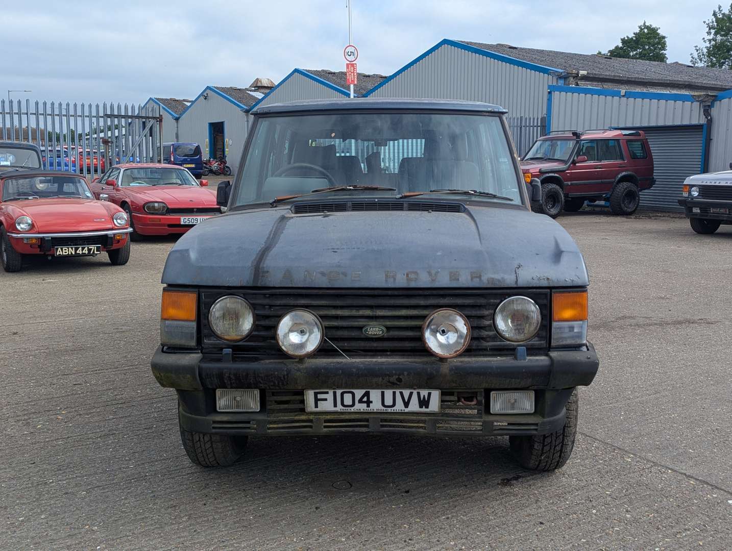 <p>1988 RANGE ROVER EFI AUTO</p>