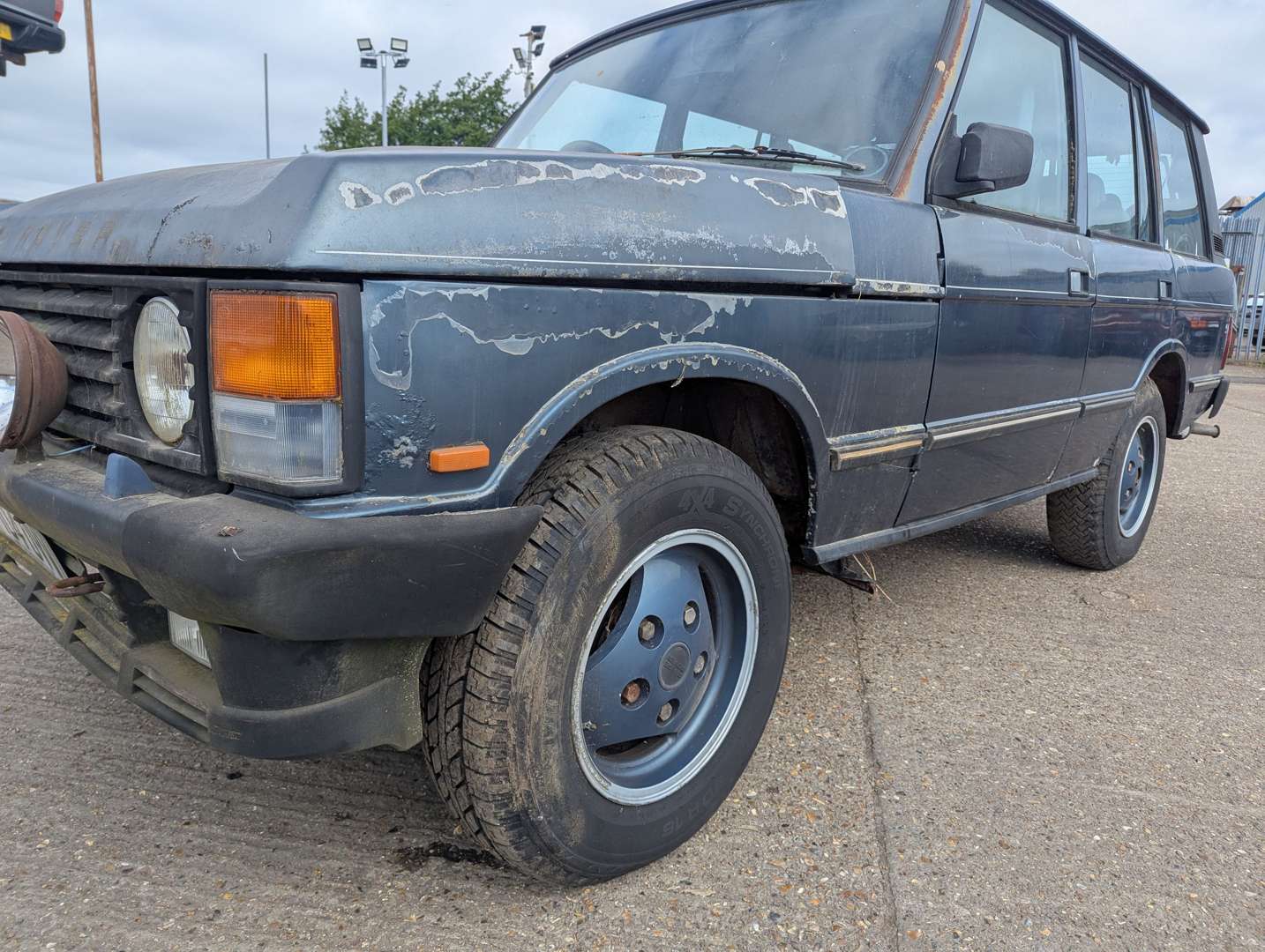 <p>1988 RANGE ROVER EFI AUTO</p>