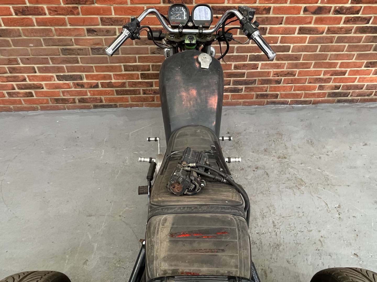 <p>1982 YAMAHA VIRAGO 750CC TRIKE</p>