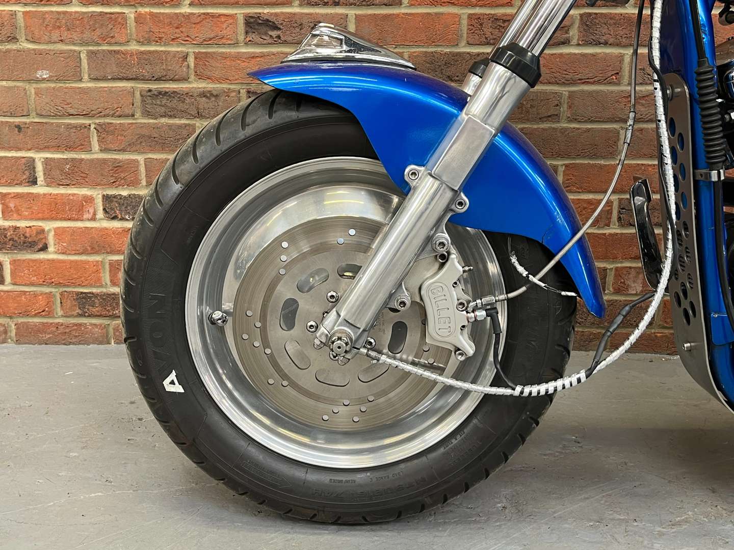 <p>1986 HARLEY-DAVIDSON SPORTSTER</p>