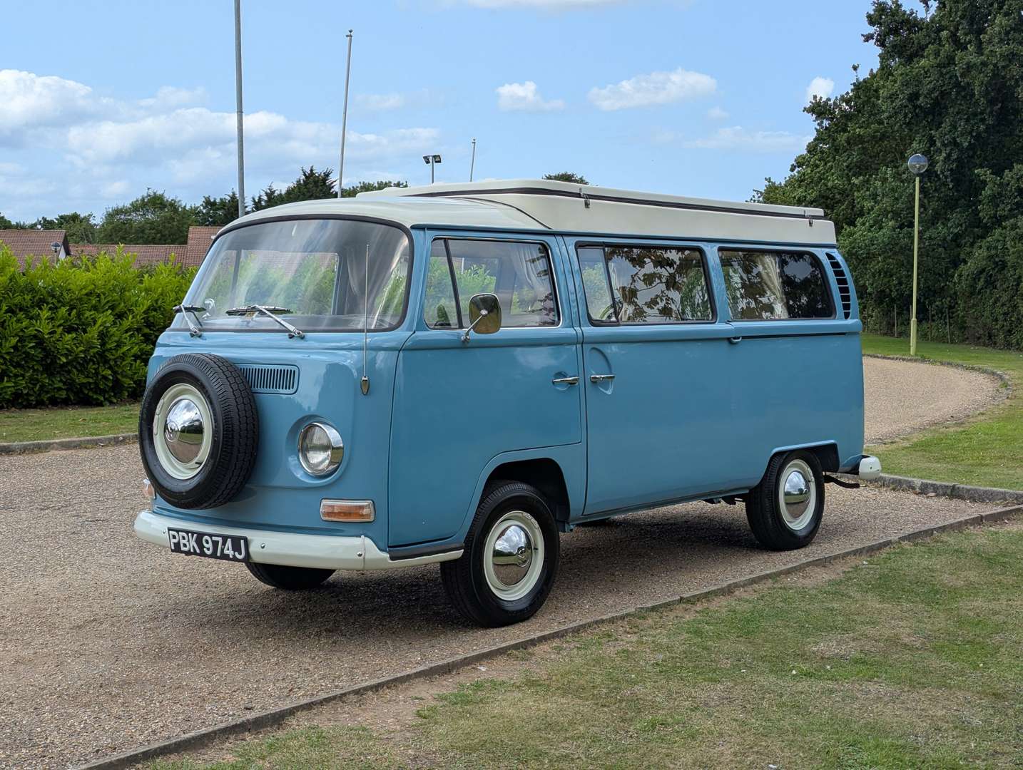<p>1970 VW T2 BAY CAMPER</p>