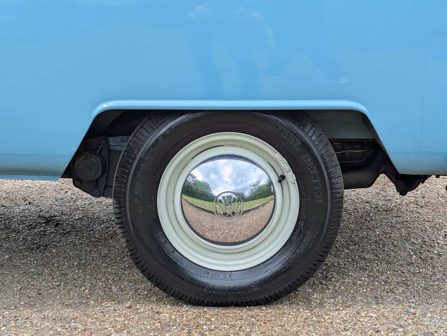 <p>1970 VW T2 BAY CAMPER</p>