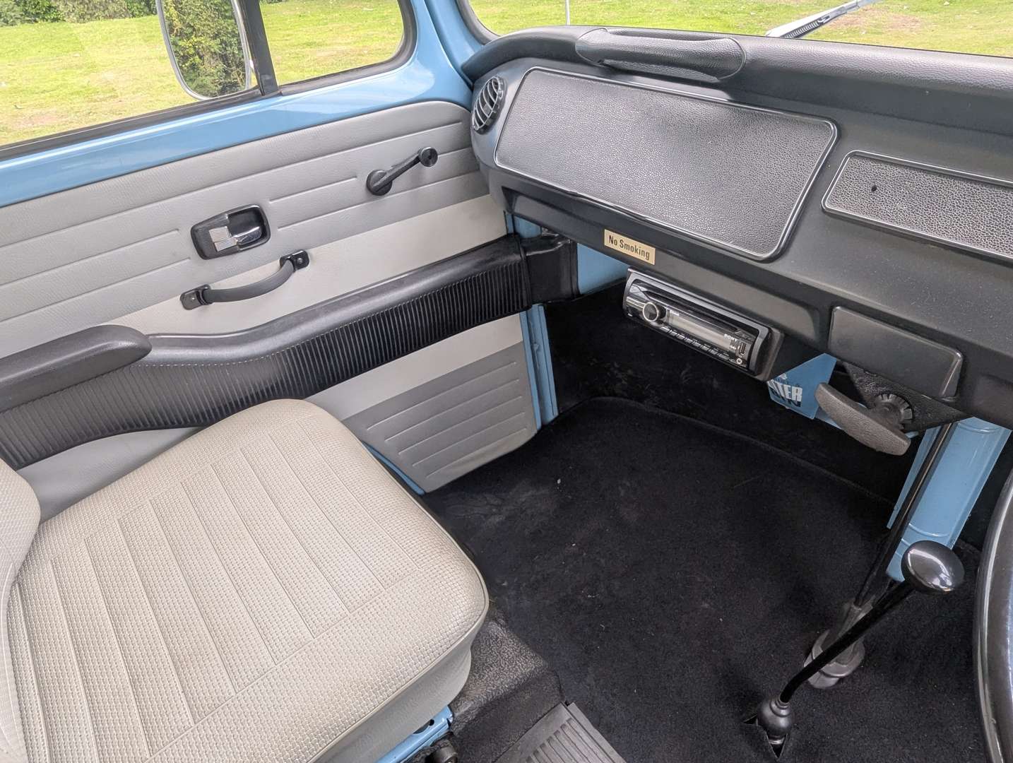 <p>1970 VW T2 BAY CAMPER</p>