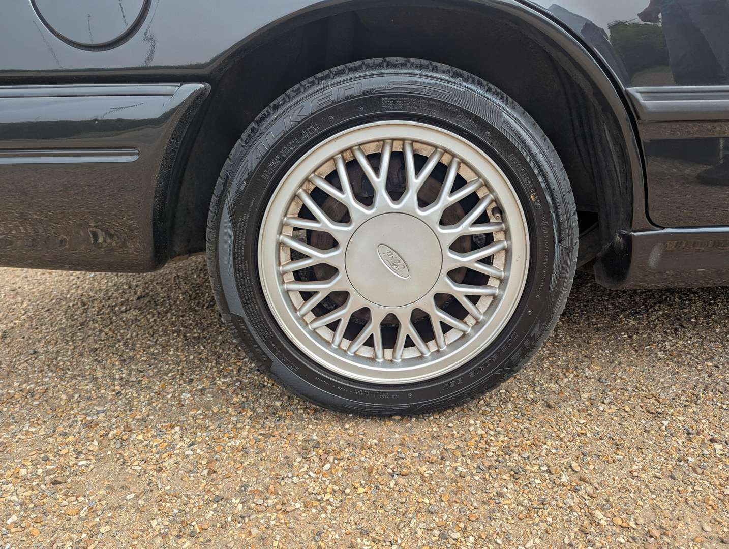 <p>1992 FORD SIERRA SAPPHIRE COSWORTH 4X4</p>