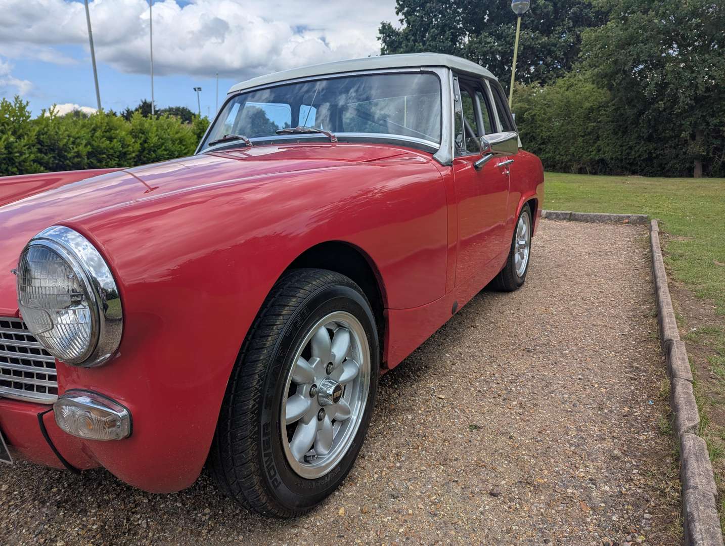 <p>1965 AUSTIN HEALEY SPRITE</p>