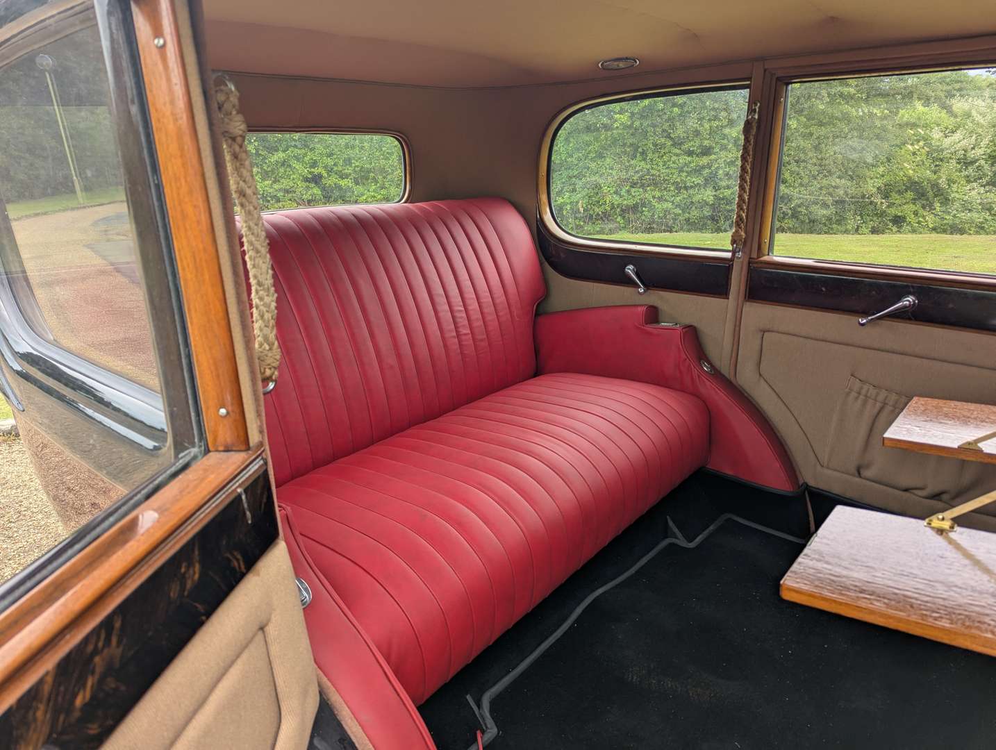 <p>1934 ROLLS ROYCE 20/25 LIMOUSINE</p>