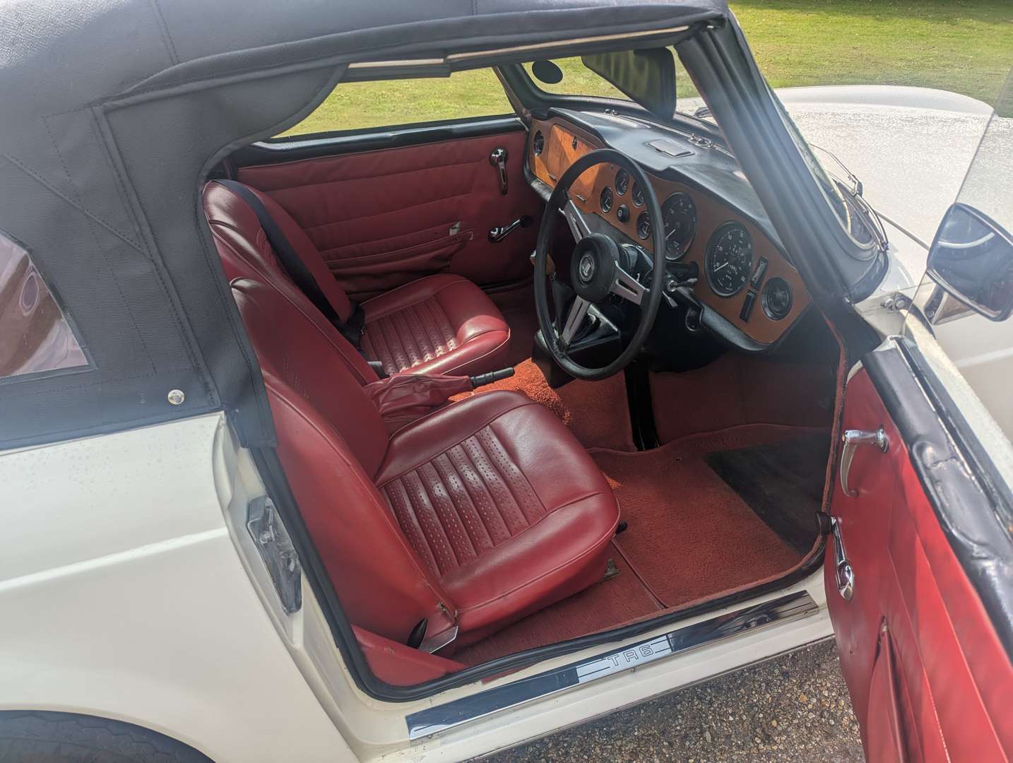 <p>1972 TRIUMPH TR6 PI</p>
